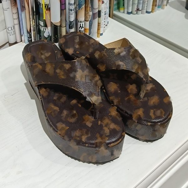

vintage brown color monograms slippers 36-42 women girl size flip flops designer thong sandal thick bottom leather mule platform high heels, Black