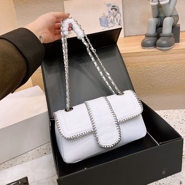 

23ss womens vintage flap bags lambskin leather matelasse chain silver metal hardware versatile leisure crossbody shoulder handbags designer
