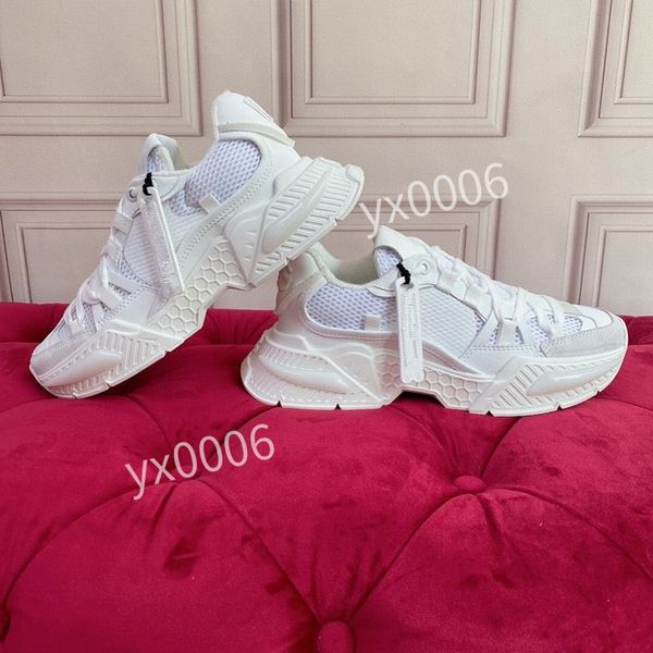 

designer dunks running shoes woman fashion black white leather platform dunkes shoe massage outdoor air sports trainers breathable designer