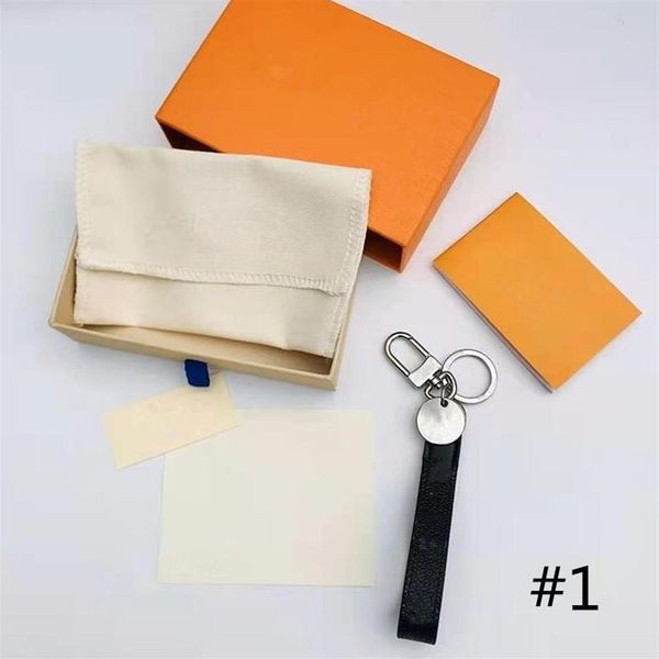 

4 color key chain letters real fashion leather car fashion keychains ring hanging rope lovely wallet chain portachiavi with box292u, Silver