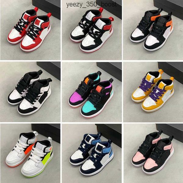 

uality jumpman j1 kids basketball shoes jordns 1s trainers infants game royal scotts obsidian chicago bred sneakers mid tie-dye child r3nk, Black