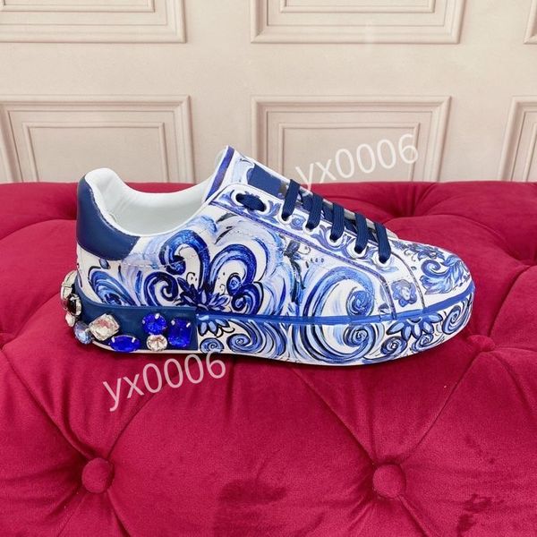 

2023designer sneakers casual shoes reflective shoes vintage suede leather trainers all-match stylist sneaker leisure shoe platform lace-up p, Black