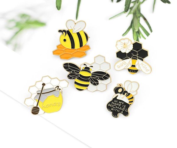 

cartoon bee honey brooches sweet cute creative enamel pins backpack lapel denim badges fashion jewelry gifts for frie6971282, Gray
