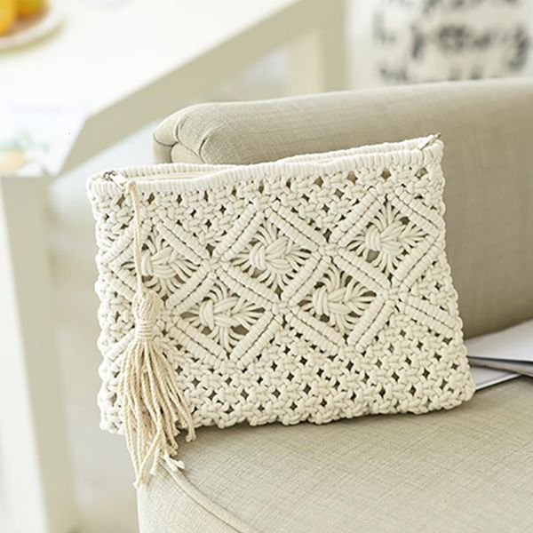 

evening bags women's bohemian style straw woven day clutches bags fashionable simple tassel causal handbag vintage beach bag for women