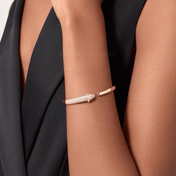 

panthere bangle for woman designer diamond emerald t0p quality gold plated 18k official reproductions classic style fashion luxury anniversa, Black