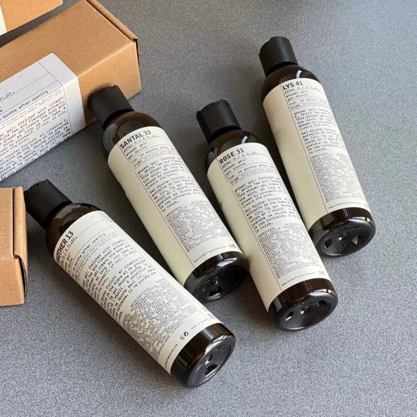 

le labo shower gel 237ml santal 33 rose 31 another 13 lys 41 bath full body quick body wash moisturizing cream lotion 8fl.oz fast delivery b