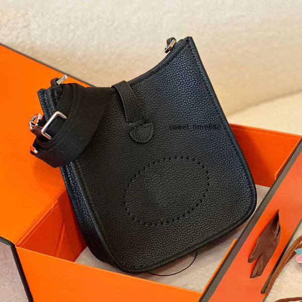 

luxury shoulder bag crossbody bags fashion women designer handbags totes leather solid color red brown black ladies mini messenger purses