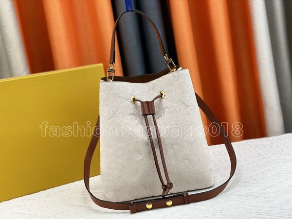 

womens designer neonoe mm bucket bag fashion handle handbags luxury embossed monograms drawstring bags lady crossbody shoulder bag totes m45