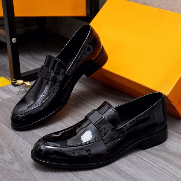 

2023 gentlemen wedding party dress shoes fashion men brand designer casual slip on loafers comfortable business oxfords zapatos hombr size 3, Black