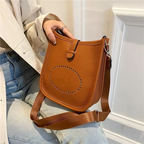 

designer luxury womens men with adjustable straps shoulder bag square tote bags fashion crossbody hollow out storage handbag