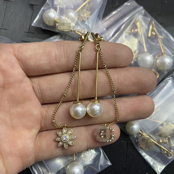 

luxury gold stud earrings designer for women hoop earrings stud letter earrings jewelry with box set valentine day gift engagement ge-0108, Golden;silver