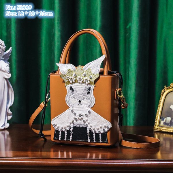 

factory wholesale ladies shoulder bags 2 colors sweet and lovely embroidered handbag this year popular lace beaded fashion mobile phone bag
