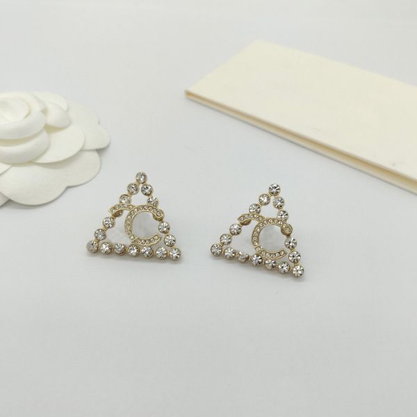 

2023 luxury quality charm stud earring triangle shape and diamond in 18k gold plated have box stamp ps7644a, Golden