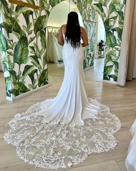 

african nigerian mermaid wedding dresses for bride plus size lace applique spaghetti straps chapel train satin bridal gowns custom made vest, White