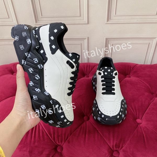 

2023new fashion womans mans shoes lace-up flat shoes bee tiger snake embroidered lady sneake boy girl shoe white casual shoes, Black