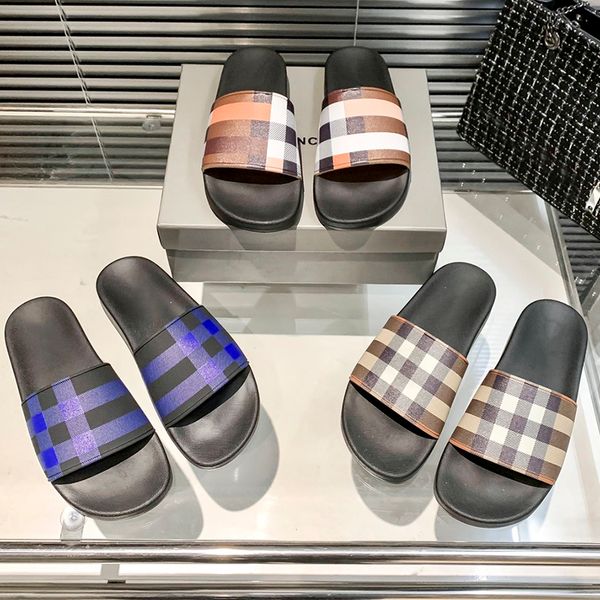 

2023 new casual slippers classic pattern home office slipper sandals, Black