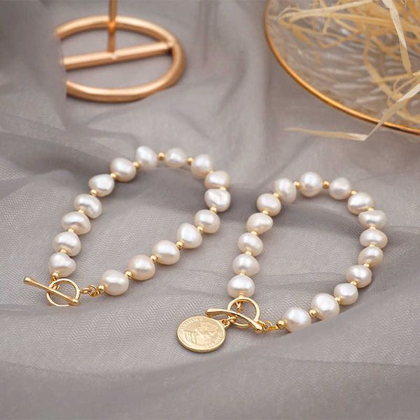

selling korean baroque freshwater pearl bracelet female 14k real gold minority design cool style girlfriends bracelet, Black