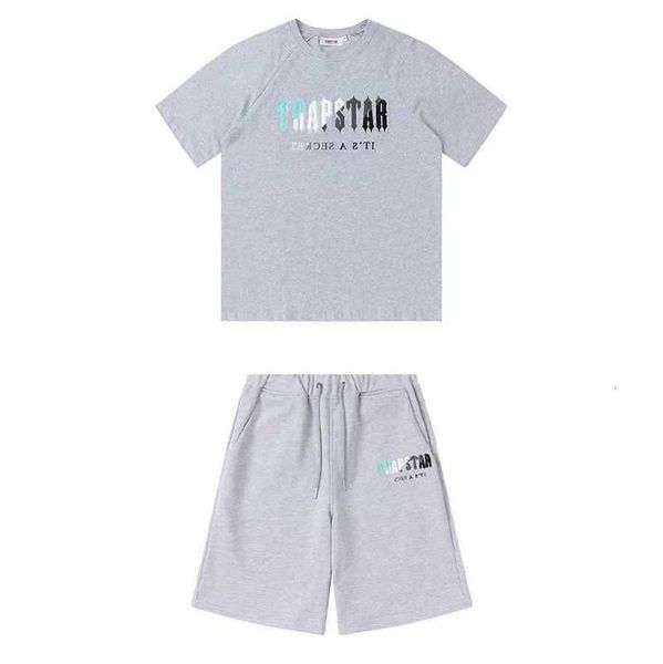 

trapstar mens shorts and t shirt set tracksuits designer couples towel embroidery letter men's sets womens round neck trap star sweatsh, Gray