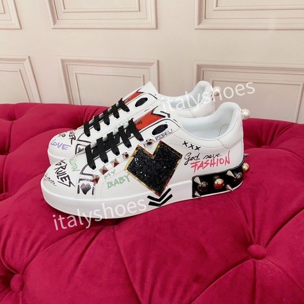 

new designer shoes for mens womens bapestas outdoor patent leather black white sax blue orange green white flats riding walking sneaker bape