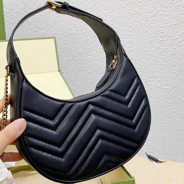 

fashion bag casual womens bag metal logo half moon design link shoulder bag