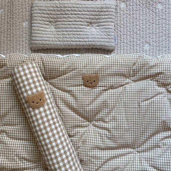 

quilts ins south korea with the same baby children's plaid bear quilt cotton thick quilt core kindergarten quilt baby nap quilt 230317