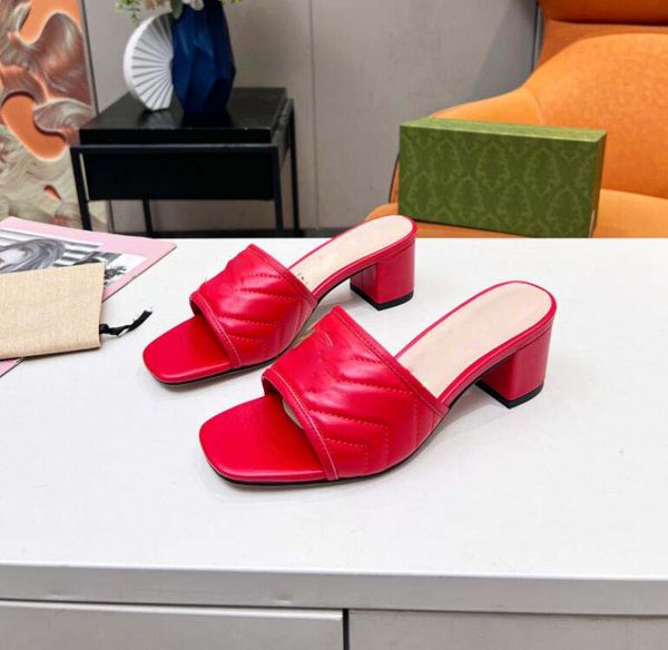 

2023 designer slides mens women slippers summer sandals beach slide flat platform ladies sandali bathroom home shoes flip flops striped caus, Black