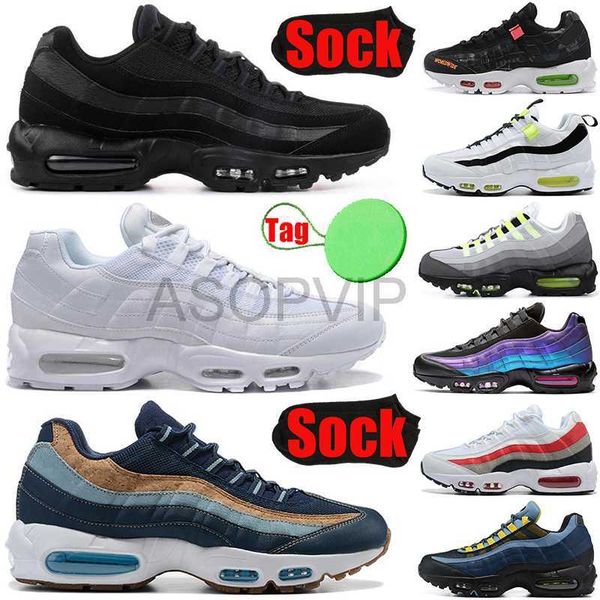 

designer shoes mens running shoes triple black white dark army worldwide throwback future running club neon bordeaux beige silver men traine