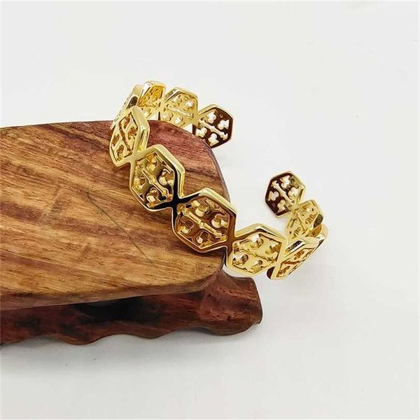 

2023 designer new fashion bracelet national personalized women's trend bracelet jewelry, Black