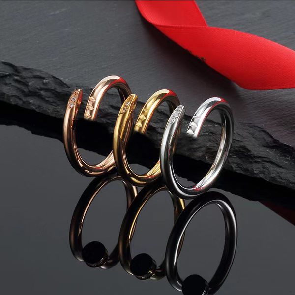 

202318k gold plated luxury crystal couple ring classic fashion couple love diamond nail ring stainless steel designer ring, Silver