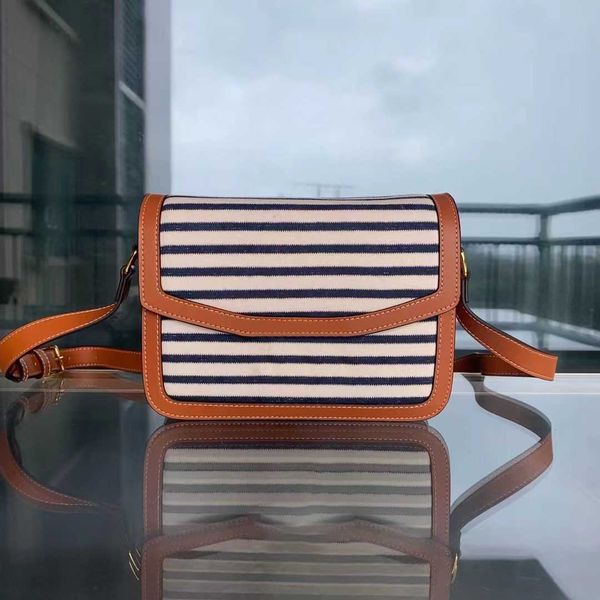 

new luxury designer bag vintage tofu bun bag shoulder bags square fringe messenger bags womens leather handbag crossbody bags lady purse 220