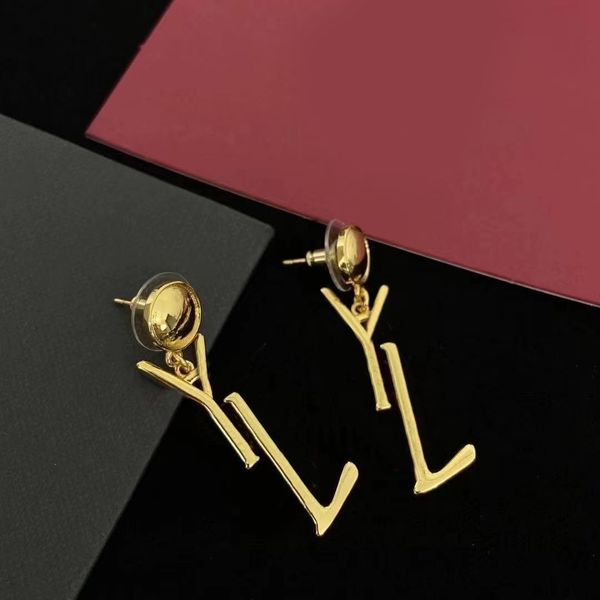 

girlfriend diamond earring designers good letters play studs silver color earing jewellery brides ohrringe iced out bold lustre luxury earri, Golden;silver