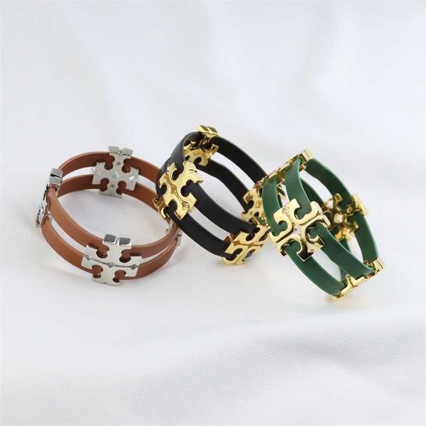 

2023 designer new small light luxury metal special double layer hollow leather fashion bracelet, Black