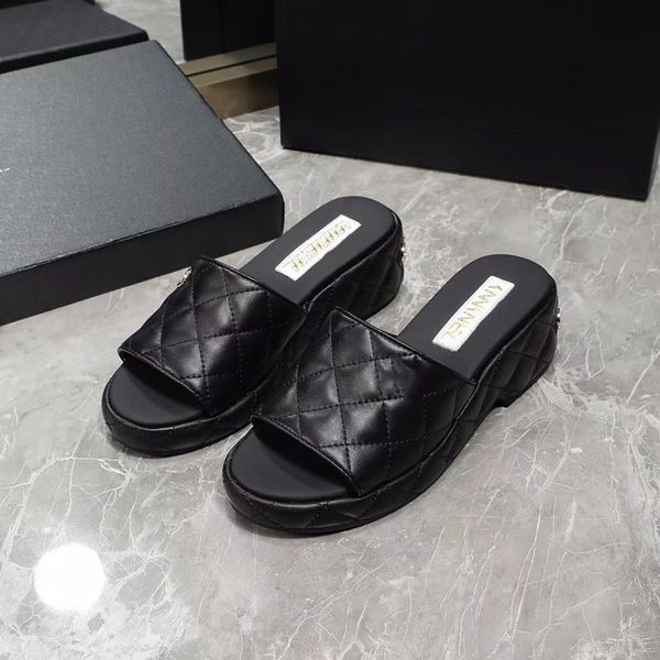 

high-end luxury women's slippers platform sandals leather beach shoes, Black