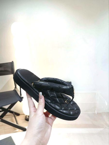 

2023 women's sandals fashion slippers star designer slide sandals luxury slippers good quality genuine leather selling, Black