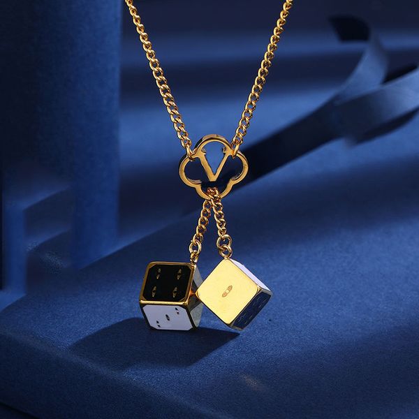 

designer gold necklaces hip hop pendant for women men luxurys designers couple necklace designer jewelry mens choker fashion chain jewelry, Silver