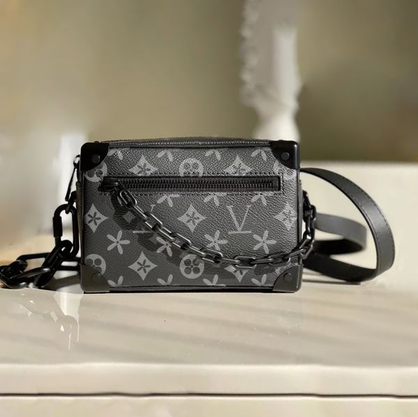 

fashion mini soft trunk box black flower bag m44735 womens man designer louiseity cosmetic case luxury tote handbag clutch toiletry kit cros