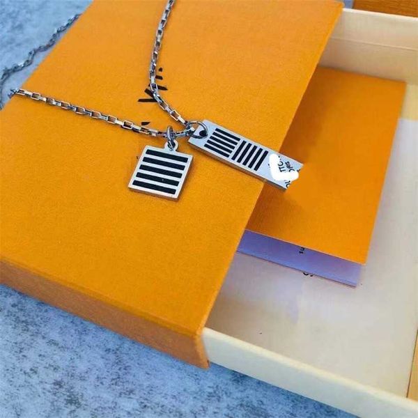 

2023 designer new lvjia enamel chessboard stripe double card necklace titanium steel colorless men's fashion simple personality unique, Black