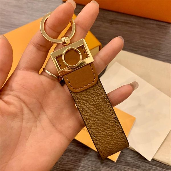 

dropship classic yellow brown pu leather key ring chain accessories fashion keychain keychains buckle for men women with retail 269d, Slivery;golden