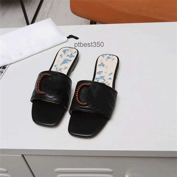 

fashion slippers 2023 luxury design summer ggity men and women flat shoes thick sole leather rubber letter casual cartoon slippers 02-09, Black