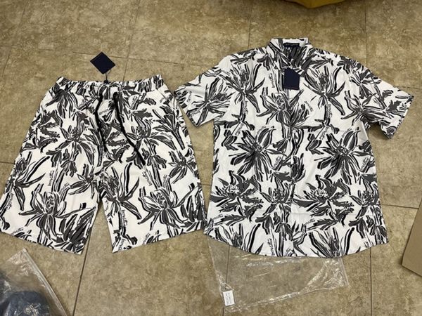 

mens flower tiger print shirts casual button down short sleeve hawaiian shirt suits summer beach designer dress shirts seaside leisure, White;black