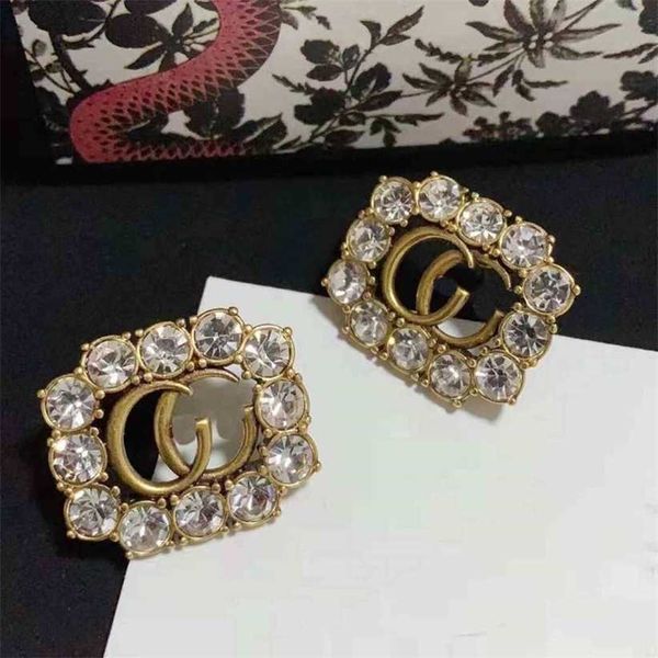 

2023 designer new jewelry gujia earrings double letter rhinestone 925 silver needle fashion temperament simple earrings female