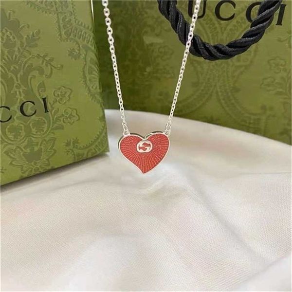 

2023 designer new fashion jewelry gujia s925 silver button double enamel red love necklace female clavicle chain