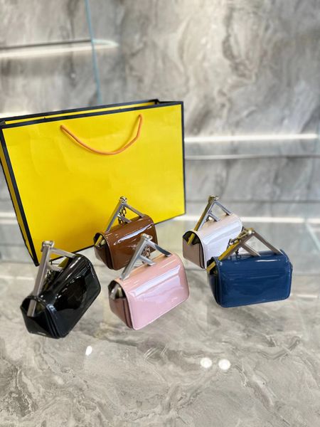 

2023 new handbag luxury purse fashion bag fashion bag zero purse cosmetic bag handbag with handbag mirror