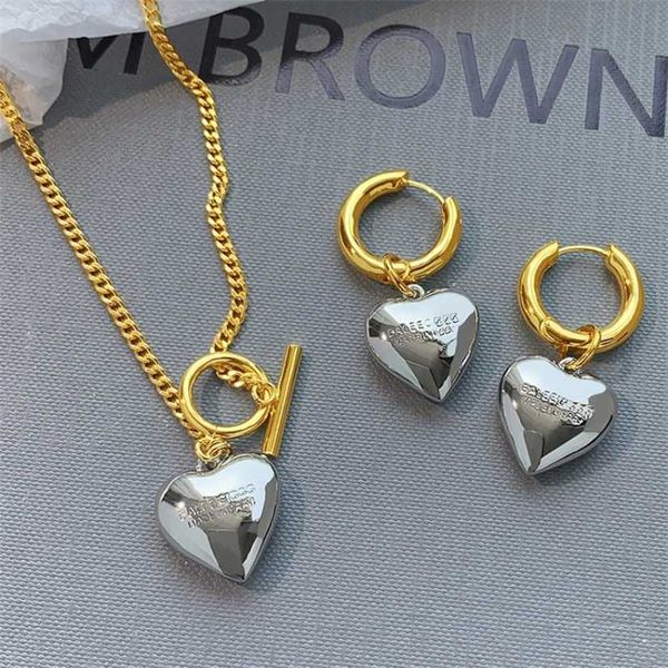 

2023 designer new family b's ins gold silver color matching love clasp necklace earrings for women luxury and small number of people wi, Black