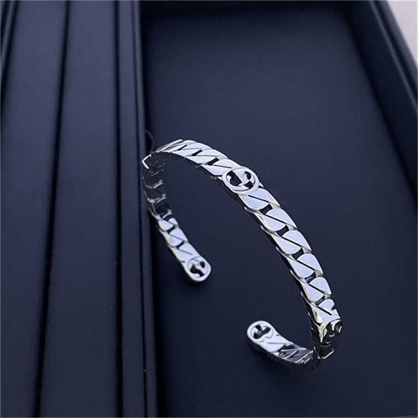 

2023 designer new fashion jewelry gujia s925 woven hollow out medium chain bracelet bright silver men's and women's same style cou, Black