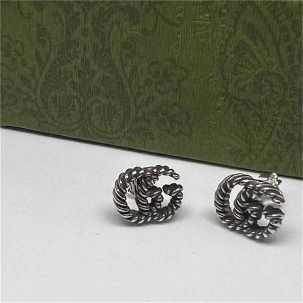 

2023 designer new fashion jewelry gujia double interlocking twisted thread earrings are old fashion, simple universal for men and women, Golden