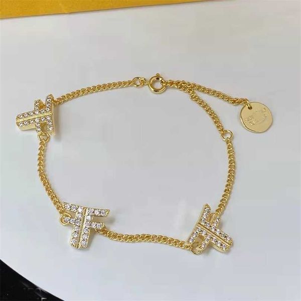 

2023 designer new fenjia f letter rhinestone twist chain bracelet 2022 brass fashion bracelet female, Black