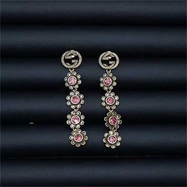 

2023 designer new jewelry zircon letter fashion earrings, Silver