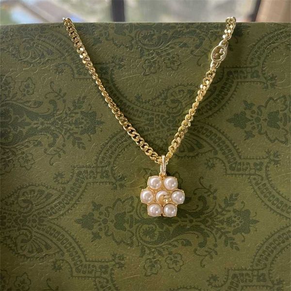 

2023 designer new jewelry pearl double square letter three-dimensional carved hollow fashion trend couple necklace, Black
