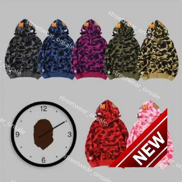 

ape designer jacket shark full zip hoodies mens womens casual sweatshirts stylist cartoon sharks printing hoodie camouflage streetwear b0975, Black